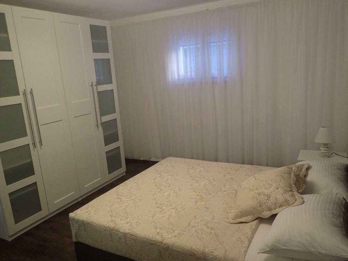 Apartments Del Mar Криквеница Екстериор снимка
